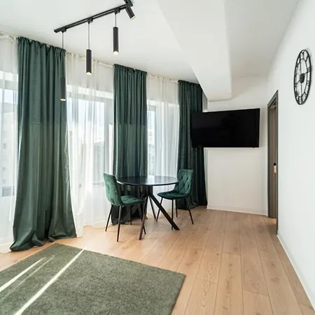 Cozy Tower Apartment 3*
